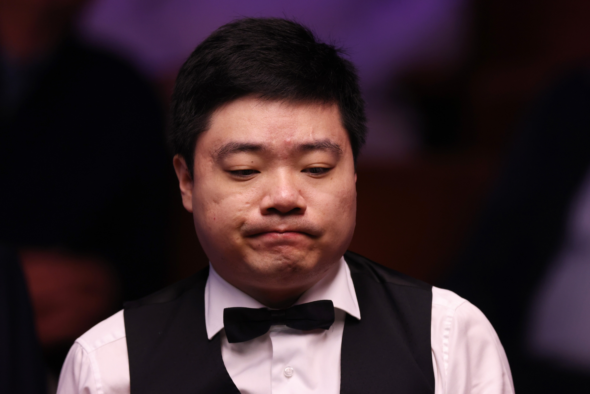 不满李铁遭戏谑！47岁李金羽怒怼网友：再怎么样，他也是我前队友