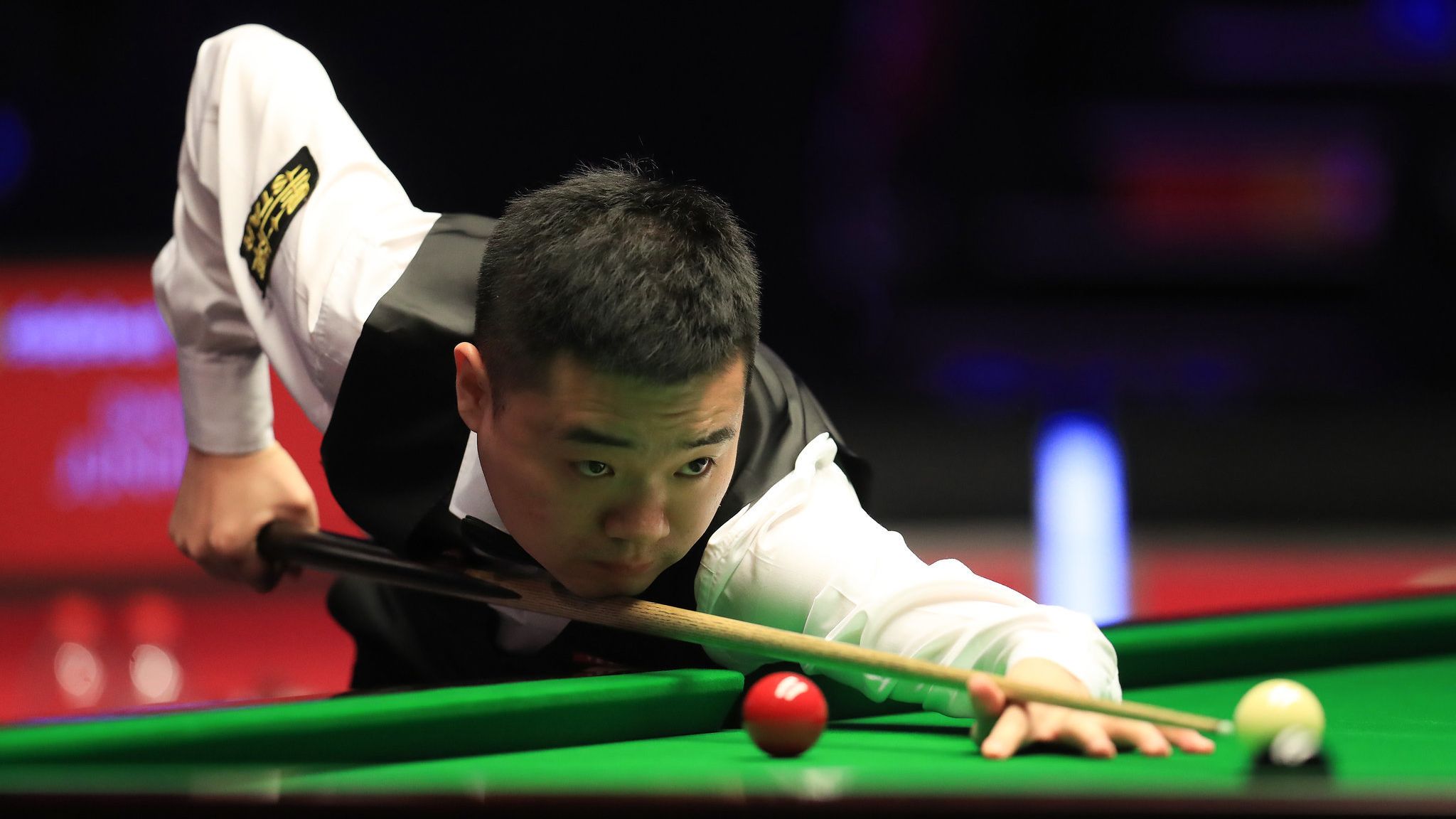 篮球场上的 篮球场上的